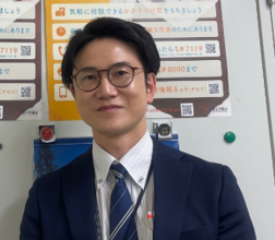 松岡氏写真.png