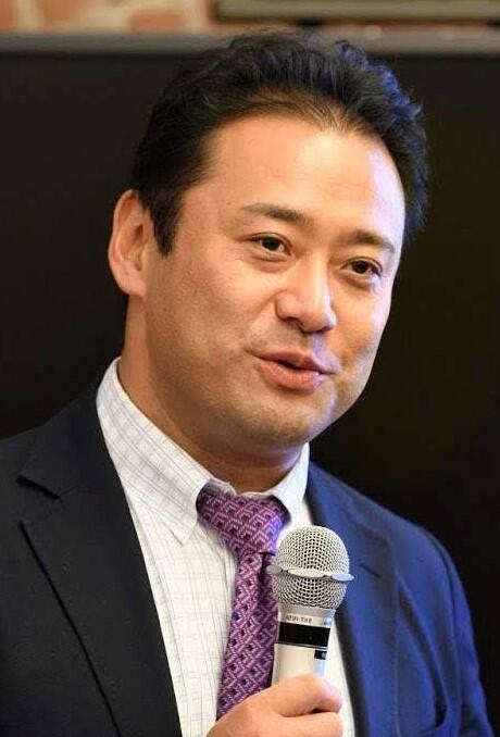 野﨑伸一.jpg